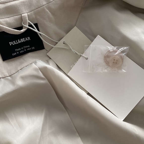 Pull&Bear double breasted Beige blazer (NWT) - Picture 14 of 14